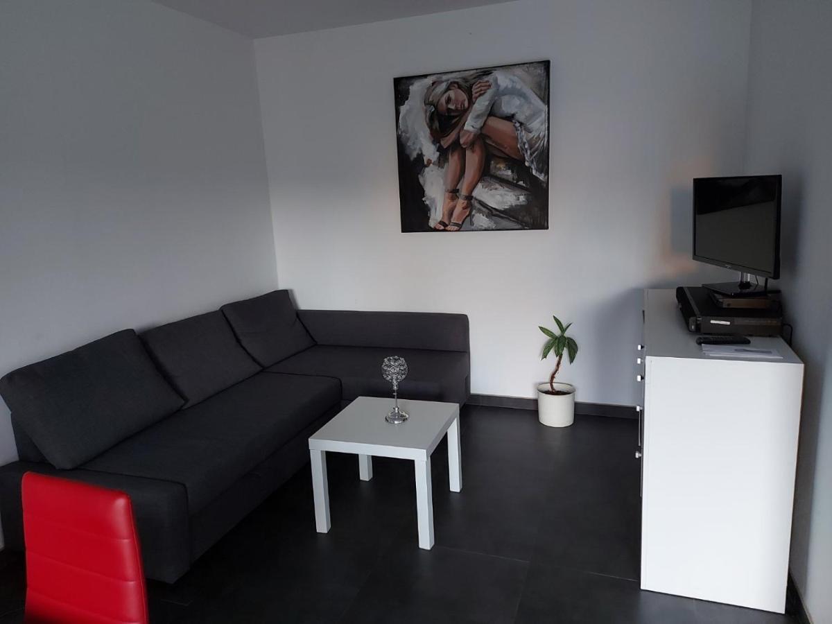 Several Different Rooms, Newly Furnished, In A New House In Vichten 외부 사진